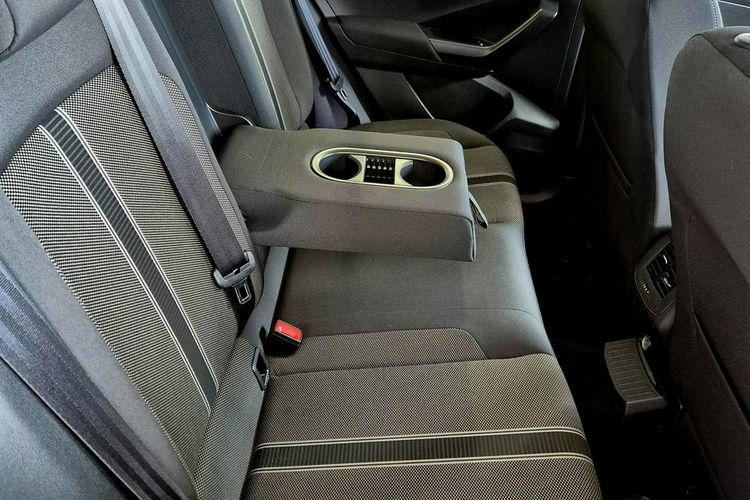 Volkswagen T-Roc zdjęcie 13