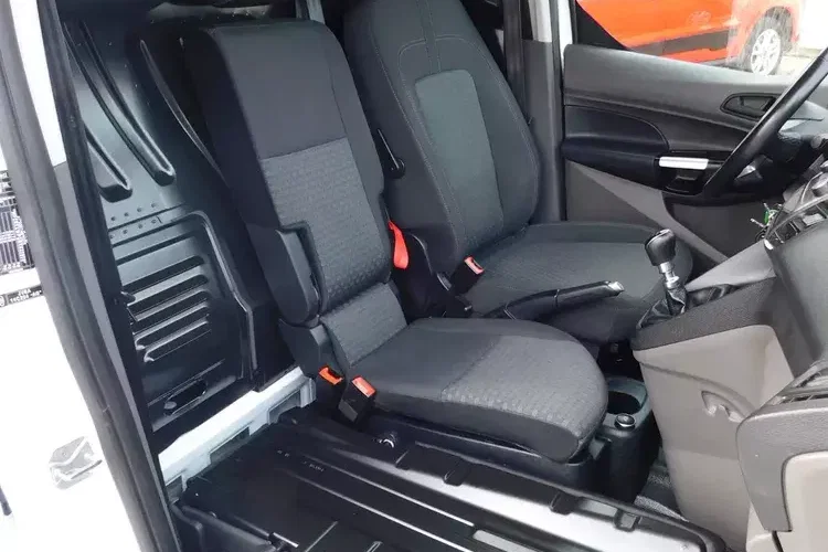 Ford Connect zdjęcie 19
