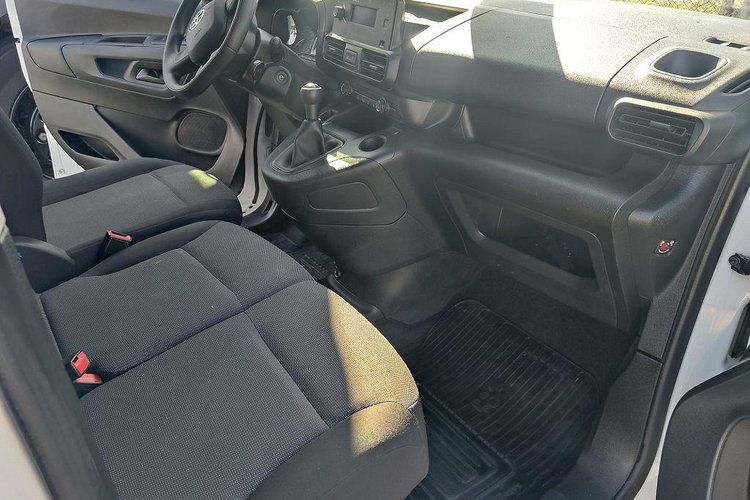 TOYOTA PROACE CITY zdjęcie 6