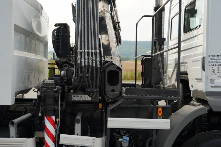 Mercedes AXOR 2633 / 6x4 / WYWROTKA  5.3 M / HYDROBURTA  / + HDS HIAB 122 B-2 / STEROWANIE RADIOWE / ROTATOR / MANUAL /   / 2013 ROK  zdjęcie 25