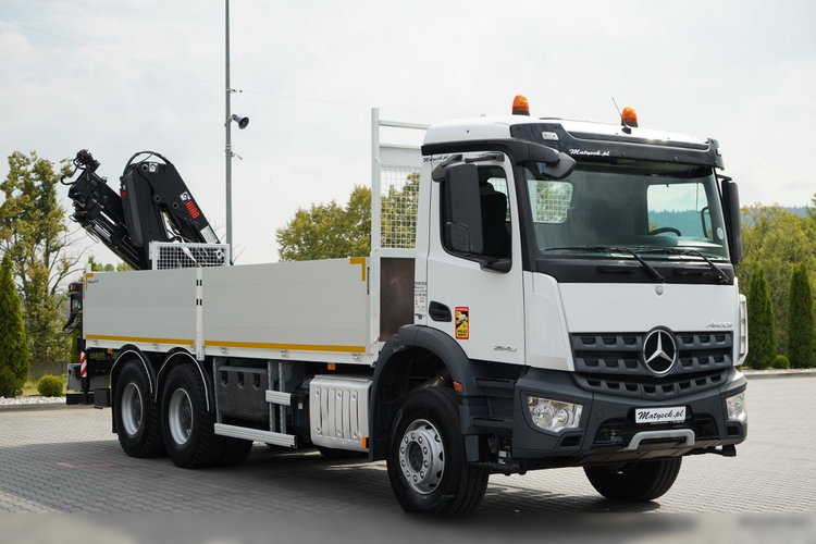 Mercedes / AROCS 2640 / 6x4 / SKRZYNIOWY - 6, 5 M / HDS HIAB XS 144 / wysów: 12, 5 M / EURO 6 / STEROWANIE RADIOWE / ROTATOR / OPONY 100 % / zdjęcie 12