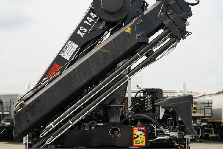 Mercedes / AROCS 2640 / 6x4 / SKRZYNIOWY - 6, 5 M / HDS HIAB XS 144 / wysów: 12, 5 M / EURO 6 / STEROWANIE RADIOWE / ROTATOR / OPONY 100 % / zdjęcie 18