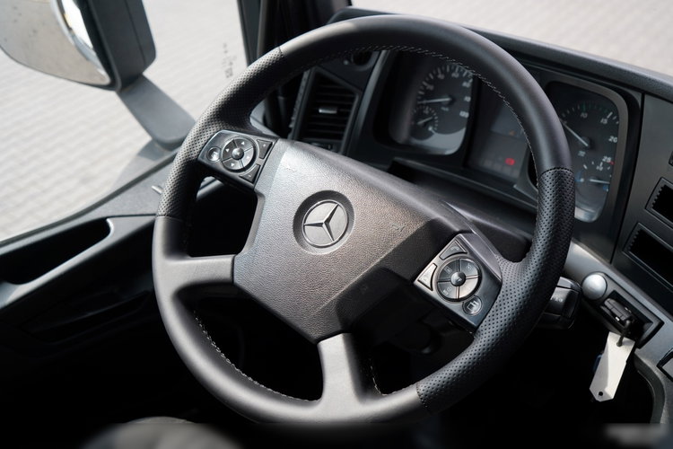 Mercedes / AROCS 2640 / 6x4 / SKRZYNIOWY - 6, 5 M / HDS HIAB XS 144 / wysów: 12, 5 M / EURO 6 / STEROWANIE RADIOWE / ROTATOR / OPONY 100 % / zdjęcie 30