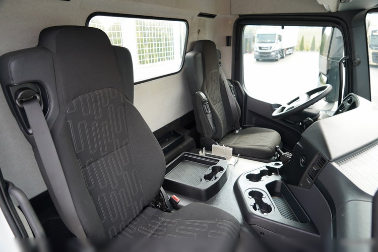 Mercedes / AROCS 2640 / 6x4 / SKRZYNIOWY - 6, 5 M / HDS HIAB XS 144 / wysów: 12, 5 M / EURO 6 / STEROWANIE RADIOWE / ROTATOR / OPONY 100 % / zdjęcie 35