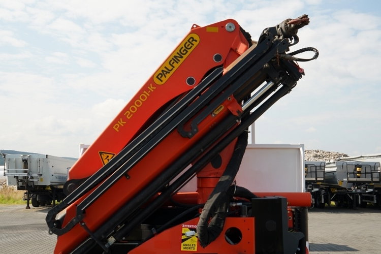 Mercedes / AROCS 2643 / 6x2 / SKRZYNIOWY - 6.4 M / HDS palfinger pk 20001-k - wysów: 10.2 M / OŚ PODNOSZONA / STEROWANIE RADIOWE / ROTATOR / WIDŁY / OPONY 100 % / 2017 ROK zdjęcie 20