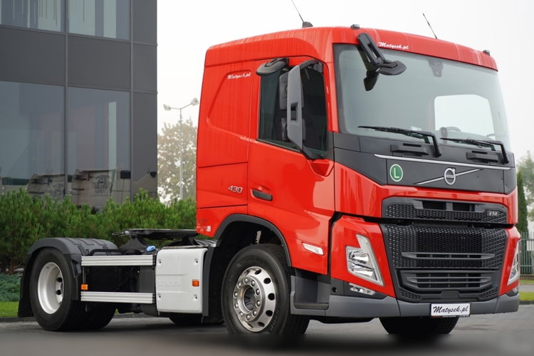 Volvo FM 430 / PEŁNY ADR / WAGA: 6 800 KG / NISKA KABINA / 2022 ROK / PO ZŁOTYM KONTRAKCIE SERWISOWYM / zdjęcie 2