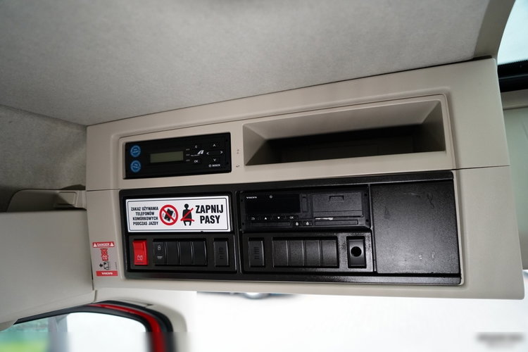 Volvo FM 430 / PEŁNY ADR / WAGA: 6 800 KG / NISKA KABINA / 2022 ROK / PO ZŁOTYM KONTRAKCIE SERWISOWYM / zdjęcie 32