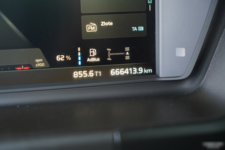 Volvo FM 430 / PEŁNY ADR / WAGA: 6 800 KG / NISKA KABINA / 2022 ROK / PO ZŁOTYM KONTRAKCIE SERWISOWYM / zdjęcie 38