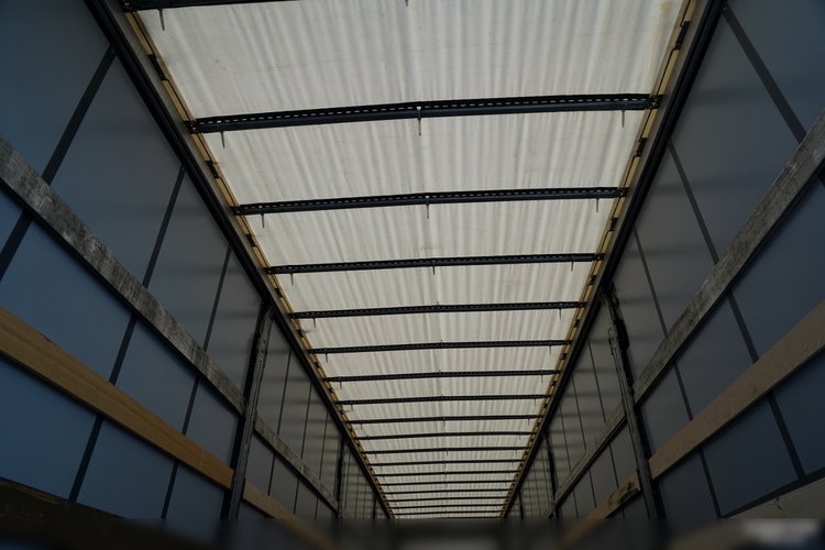 Schmitz FIRANKA / STANDARD / 2 OSIE  PODNOSZONE / OSIE zdjęcie 18