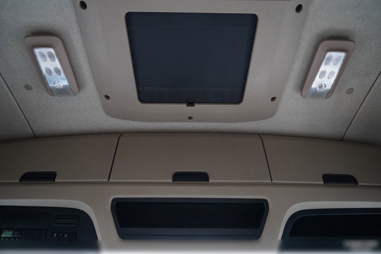 Mercedes ACTROS 1845 / BIG SPACE / 2020 / PO KONTRAKCIE SERWISOWYM zdjęcie 32