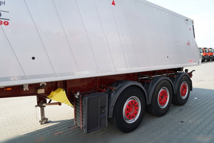 KEMPF WYWROTKA / ALUMINIOWA / 25 m3 / OSIE MERCEDES / OŚ PODNOSZONA zdjęcie 10