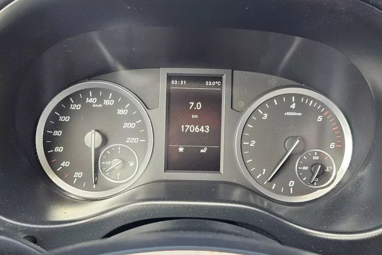 Mercedes vito L2H1 69999zł NETTO 2.2Cdi/163KM zdjęcie 26