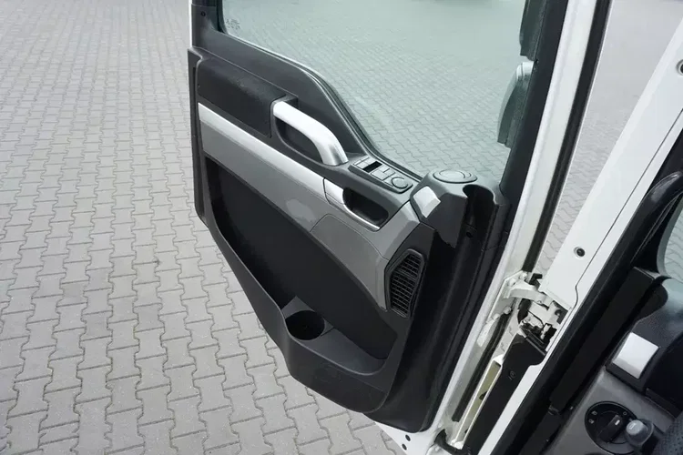 MAN TGL / 12.250 / SKRZYNIOWY + HDS / FASSI F 65 / PILOT zdjęcie 21