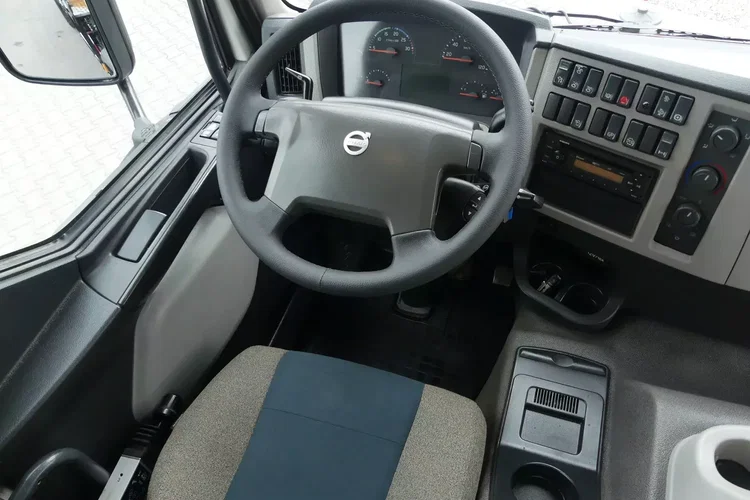 Volvo FE 320 / WYWROTKA + HDS HIAB 122 SKŁADANY W Z / zdjęcie 28