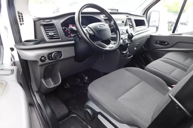 Ford TRANSIT zdjęcie 6