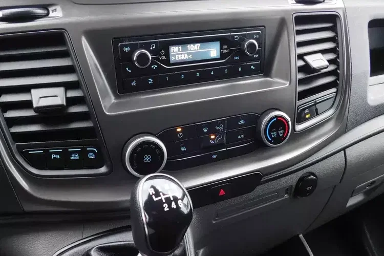 Ford TRANSIT zdjęcie 8