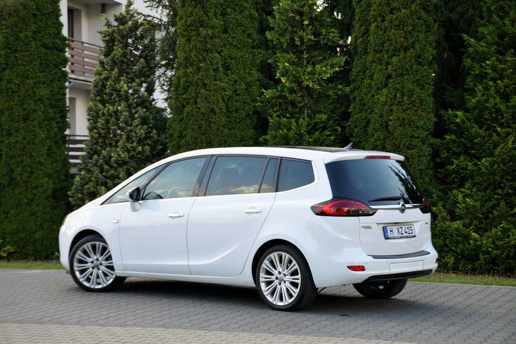 Opel Zafira 2.0d(165KM) Bi-Xenon Led Panorama Navi Kamera 7-Foteli Skóry Alu19"ASO zdjęcie 13