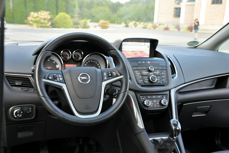 Opel Zafira 2.0d(165KM) Bi-Xenon Led Panorama Navi Kamera 7-Foteli Skóry Alu19"ASO zdjęcie 30