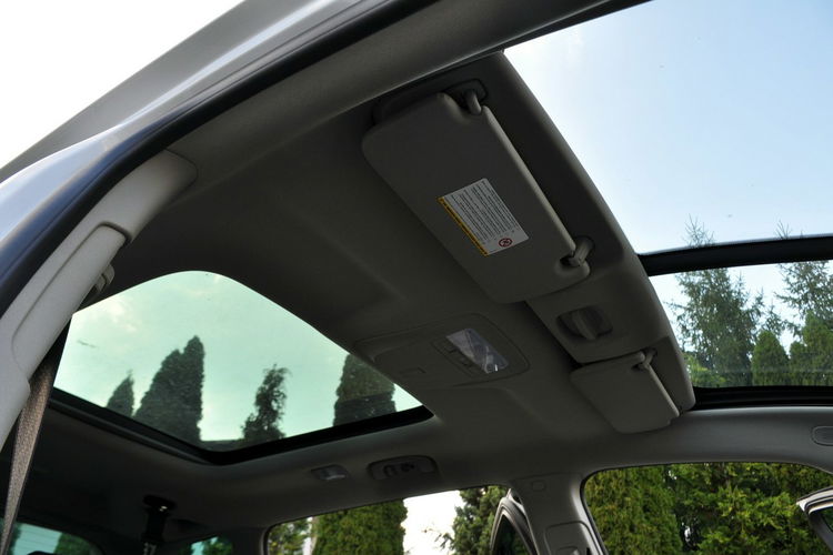 Opel Zafira 2.0d(165KM) Bi-Xenon Led Panorama Navi Kamera 7-Foteli Skóry Alu19"ASO zdjęcie 31