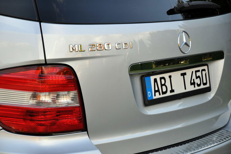 Mercedes ML 280 3.0CDI(190KM) Xenon 4Matic Navi Skóry El.Fotele I Wł 2xParkt Alu17"ASO zdjęcie 16