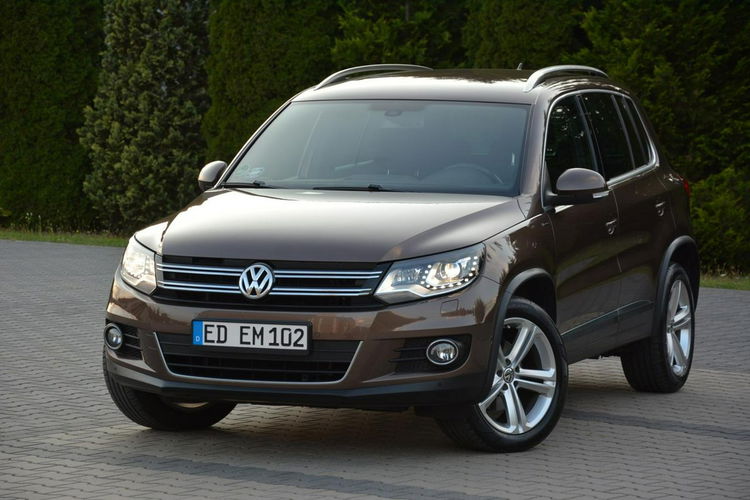 Volkswagen Tiguan Lift Toffee Brown bi-xenon Ledy Navi Kamera 2xParktr. Park Assist ASO zdjęcie 2