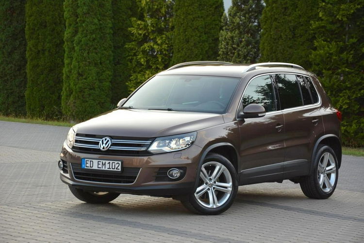 Volkswagen Tiguan Lift Toffee Brown bi-xenon Ledy Navi Kamera 2xParktr. Park Assist ASO zdjęcie 3