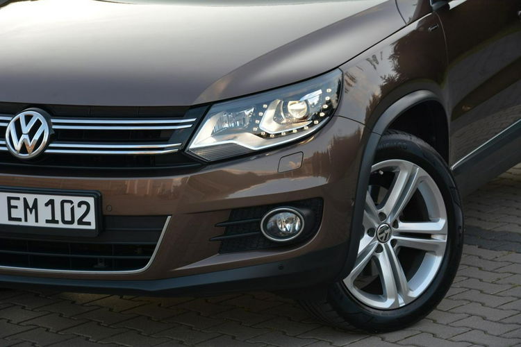 Volkswagen Tiguan Lift Toffee Brown bi-xenon Ledy Navi Kamera 2xParktr. Park Assist ASO zdjęcie 5
