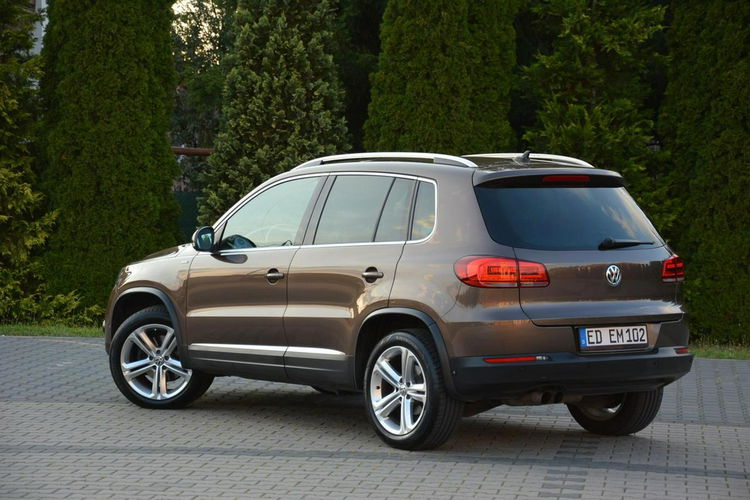 Volkswagen Tiguan Lift Toffee Brown bi-xenon Ledy Navi Kamera 2xParktr. Park Assist ASO zdjęcie 6