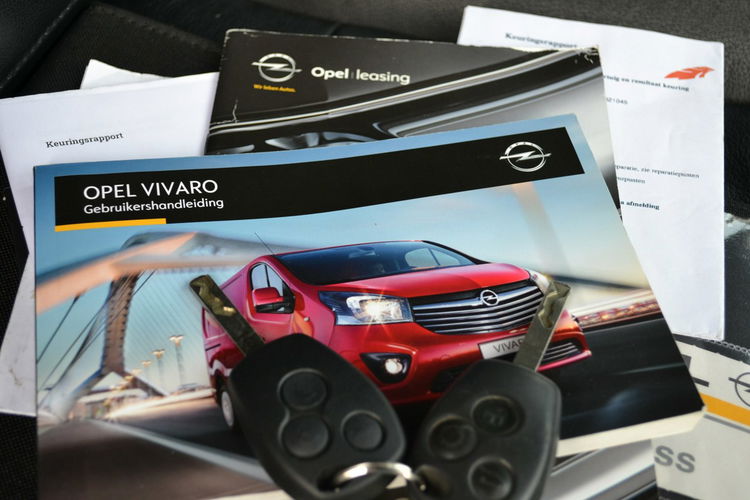 Opel Vivaro Parktronic Nagłośnienie 5osobowy Kamera cofania Zarejestrowany zdjęcie 15