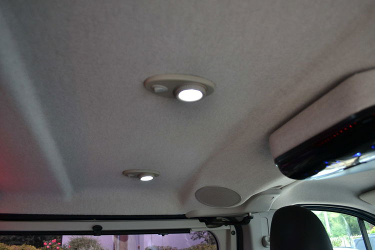 Opel Vivaro Parktronic Nagłośnienie 5osobowy Kamera cofania Zarejestrowany zdjęcie 23