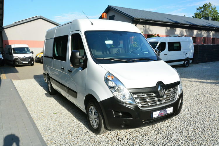 Renault Master średniak 9 osobowy 2.3l niski przebieg zdjęcie 2