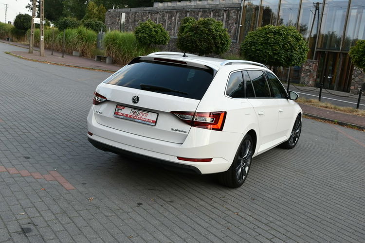 Skoda Superb 2.0TDi 150KM DSG 2019r. FullLED Skóra Blis NAVi Rolety Wentyle zdjęcie 27