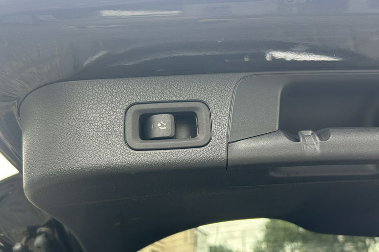 Mercedes GLB 220D 195KM 4Matic - Full Led Kamera Radar Virtual Cockpit El.hak zdjęcie 26