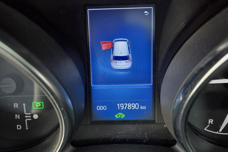 Toyota Auris 1.8 HSD 136KM Kamera Vat 23% zdjęcie 13