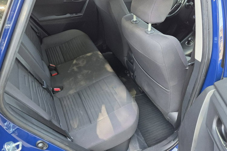 Toyota Auris 1.8 HSD 136KM Kamera Vat 23% zdjęcie 17