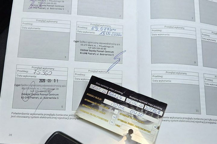 Toyota Auris 1.8 HSD 136KM Kamera Vat 23% zdjęcie 18