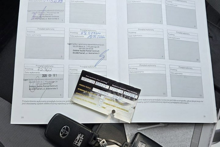 Toyota Auris 1.8 HSD 136KM Kamera Vat 23% zdjęcie 20