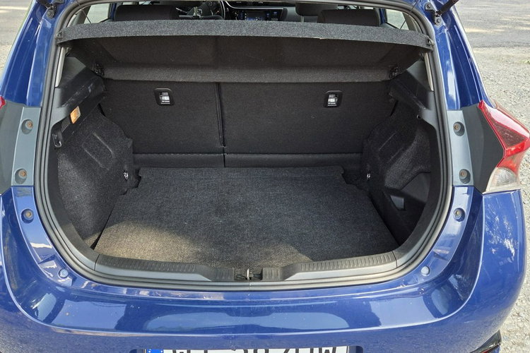 Toyota Auris 1.8 HSD 136KM Kamera Vat 23% zdjęcie 7