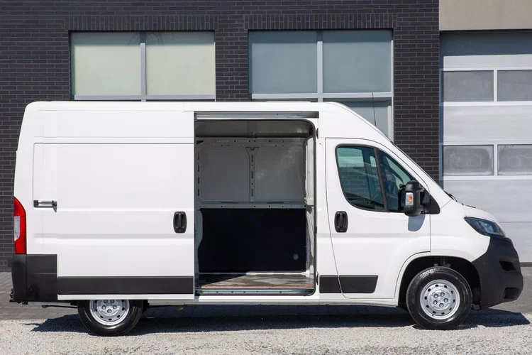 Peugeot Boxer L2H2 ŚREDNI 2.2 BlueHDI zdjęcie 3