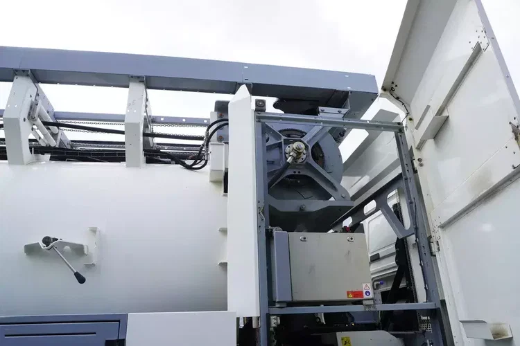 MAN TGS 26.360 E6 / Zabudowa WUKO Rivard 18 m3 / 115 tys. km / oś skrętna / 2 sztuki zdjęcie 20