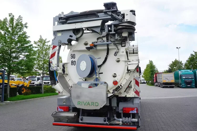 MAN TGS 26.360 E6 / Zabudowa WUKO Rivard 18 m3 / 115 tys. km / oś skrętna / 2 sztuki zdjęcie 6