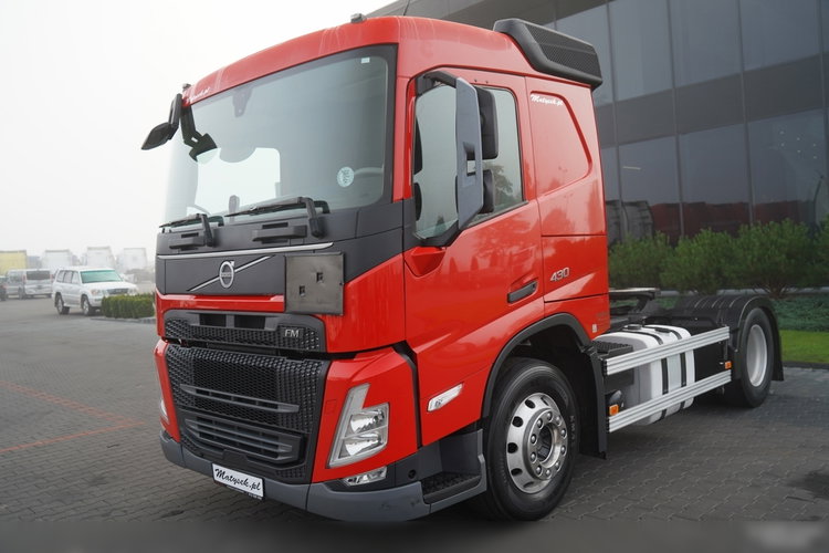 Volvo FM 430 / PEŁNY ADR / WAGA: 6500 KG / NISKA KABINA / 2022 ROK / PO ZŁOTYM KONTRAKCIE SERWISOWYM / zdjęcie 4