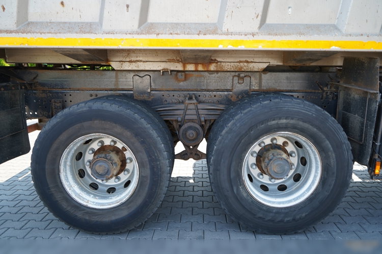 Renault KERAX 370 / 6x4 / WYWROTKA 2- STRONNA / HYDROBURTA / MANUAL zdjęcie 29