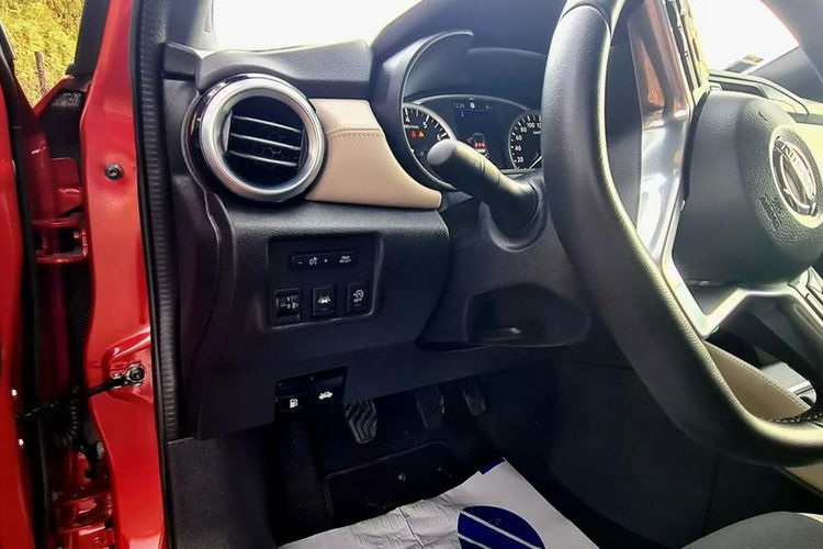 Nissan Micra 1.0 IG-T N-DSESING tylko 8000 kilometrów zdjęcie 31