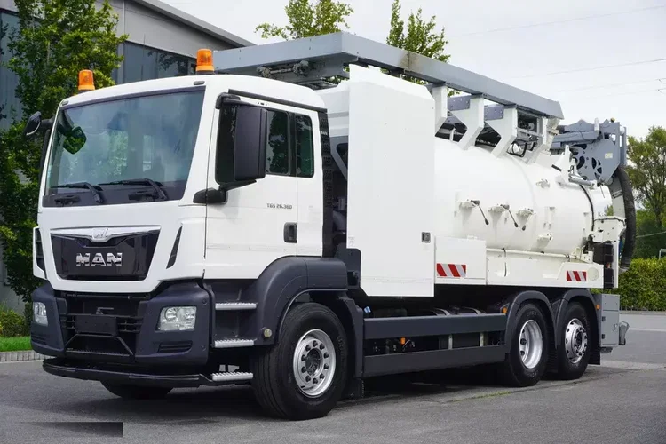 MAN TGS 26.360 E6 / Zabudowa WUKO Rivard 18 m3 / 90 tys. km / oś skrętna / 2 sztuki zdjęcie 3