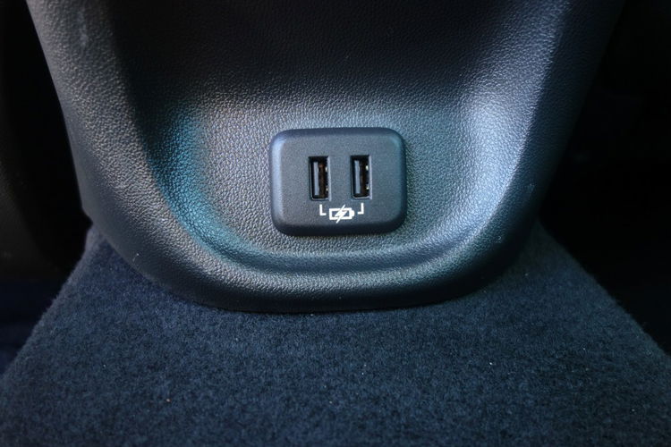 Opel Insignia ZAREJESTROWANY, LED, KAMERA, EL.KLAPA, MEGA WYPOSAŻENIE zdjęcie 10