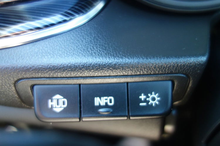 Opel Insignia ZAREJESTROWANY, LED, KAMERA, EL.KLAPA, MEGA WYPOSAŻENIE zdjęcie 24