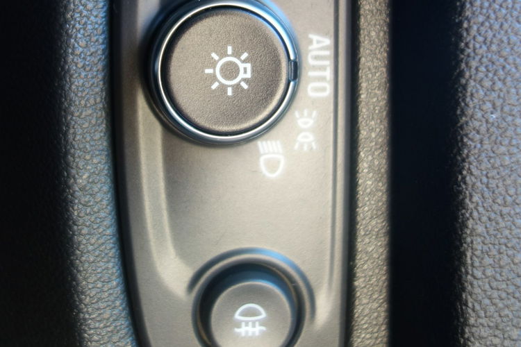 Opel Insignia ZAREJESTROWANY, LED, KAMERA, EL.KLAPA, MEGA WYPOSAŻENIE zdjęcie 29