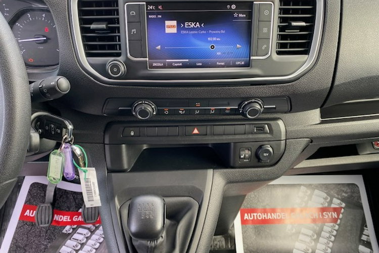 Toyota ProAce SALON PL / L2H1 - Długi / 9 osób / 2 x KLIMA PRZÓD + TYŁ / GWARANCJA zdjęcie 13