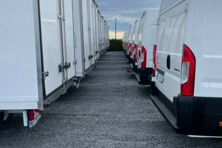 Toyota ProAce SALON PL / L2H1 - Długi / 9 osób / 2 x KLIMA PRZÓD + TYŁ / GWARANCJA zdjęcie 25